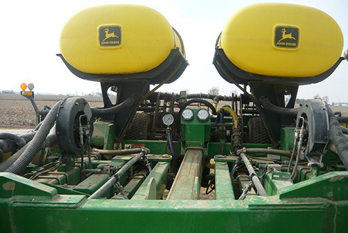 Property photo 18 - FARMERS GRAIN & AG LLC EXTRA FARM EQUIPMENT AUCTION IN VAN WERT COUNTY